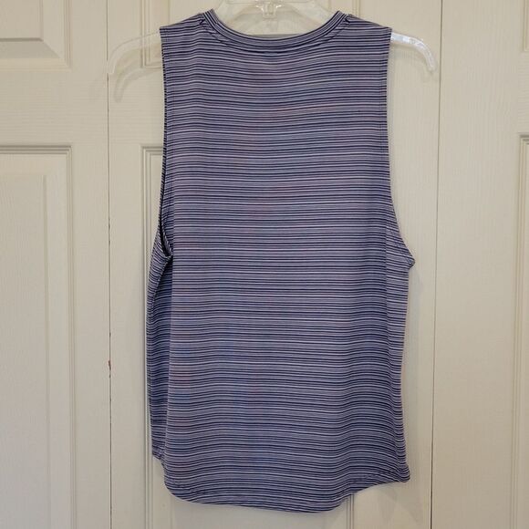 Athleta Sleeveless Top Size S - Picture 4 of 5